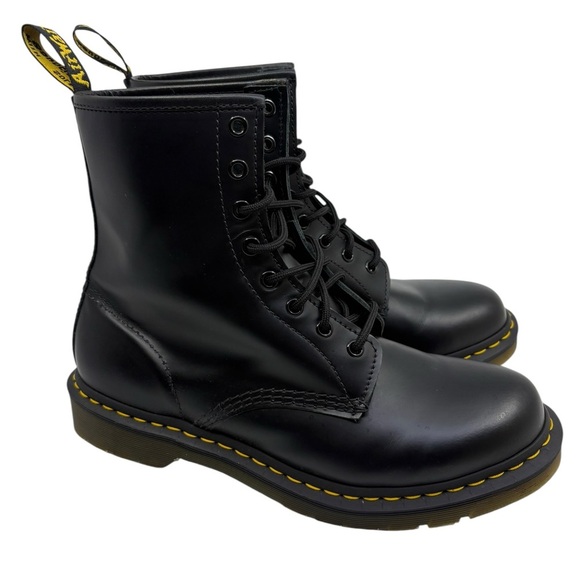 Like new! Dr. Martens 1460 smooth leather combat boots size 11 W/10 m - Picture 3 of 10
